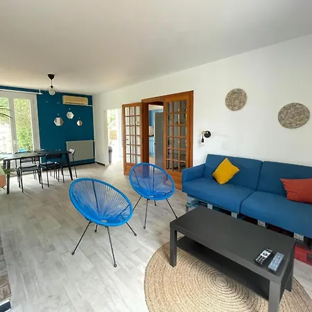 Σπίτι διακοπών L'azalais: Charme Mediterraneen: Maison & Jardin *