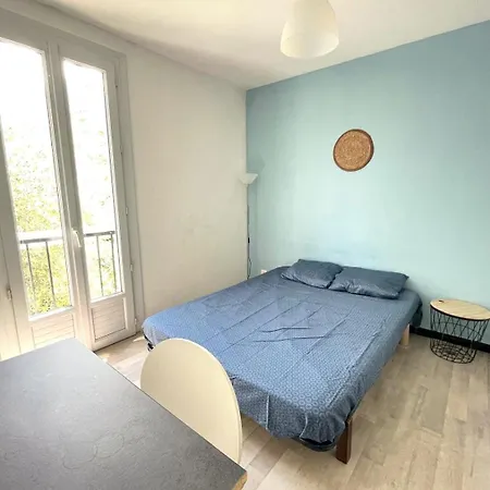 L'azalais: Charme Mediterraneen: Maison & Jardin Μονπελιέ