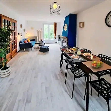 Σπίτι διακοπών L'azalais: Charme Mediterraneen: Maison & Jardin *